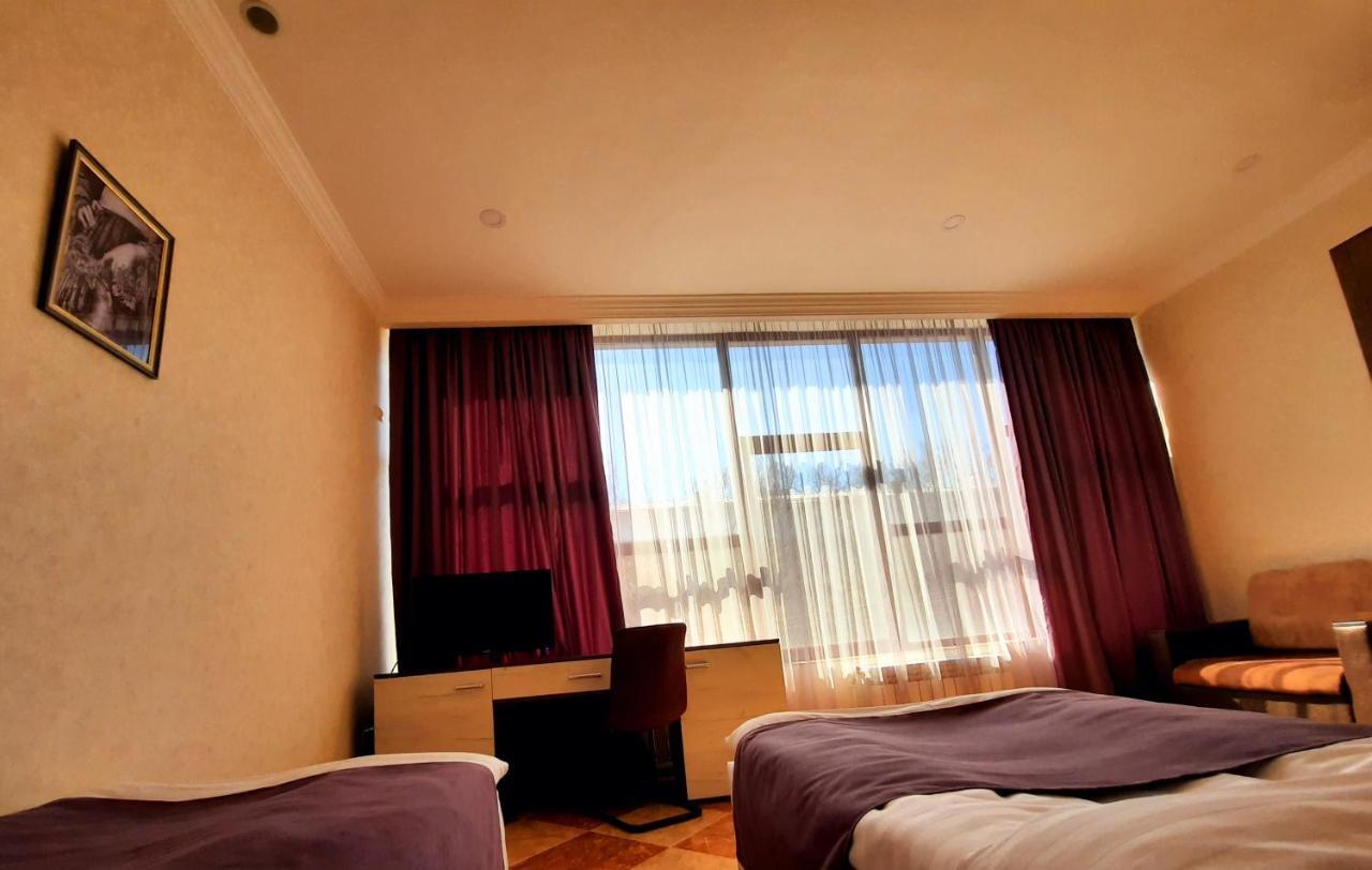Cherry Garden Boutique Hotel Yeghegnadzor Exterior photo